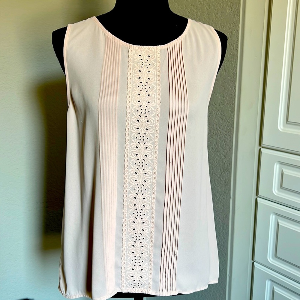 Ann Taylor sleeveless medium light pink top